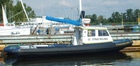 Kabinowa łódź patrolowa